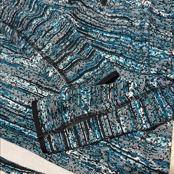 Nike Pro Dri-FIT 1/2 Zip Pullover | S | Blue Digital Print 💙 - Picture 6 of 9